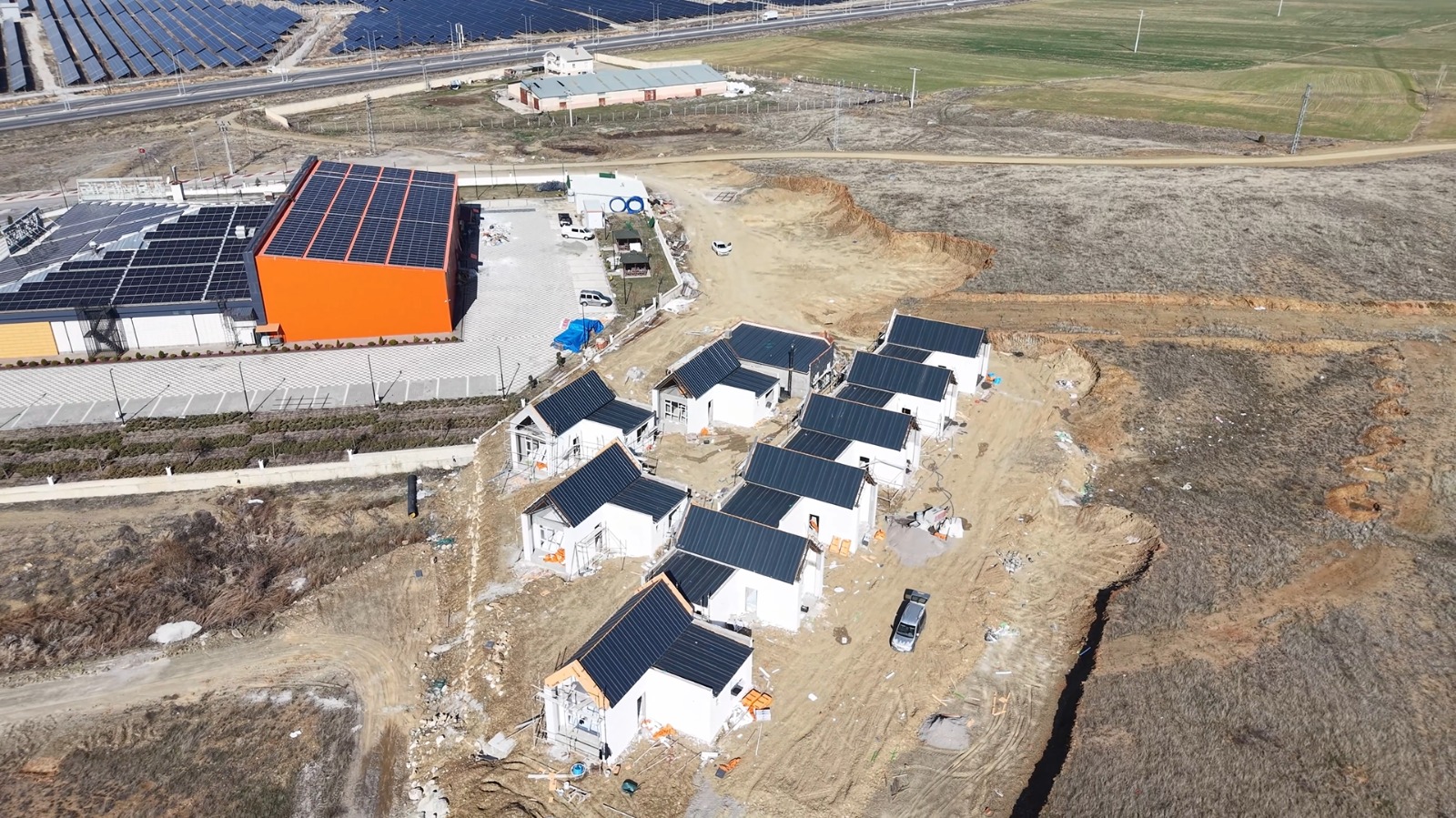 Seydişehir Belediye Başkan Hasan Ustaoğlu, Seydikoop Kadın Üreticileri Tarımsal
Kalkınma Kooperatifi