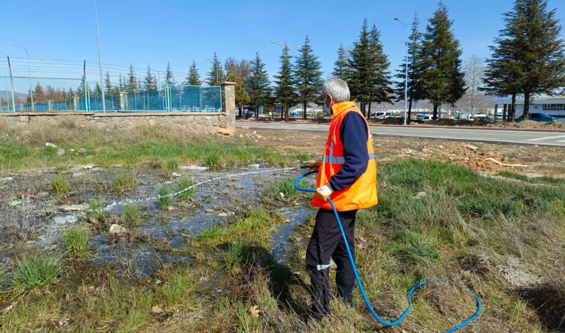 Seydişehir Belediyesi ekipleri vatandaşların yaz aylarını rahat bir şekilde geçirmesini