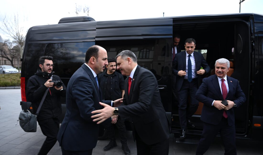 İçişleri Bakanı Mustafa Çiftçi, Konya Büyükşehir Belediye Başkanı Uğur İbrahim